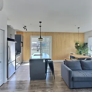 Balcons Sur La Ville de Québec